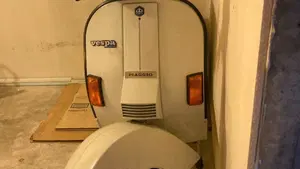 Piaggio   (2)