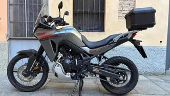 Honda Transalp XL750 (2023 - 24) usata