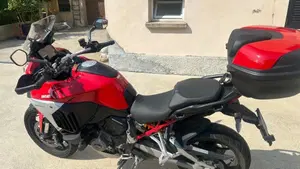 Ducati Multistrada V4 (2021 - 24)  (2)