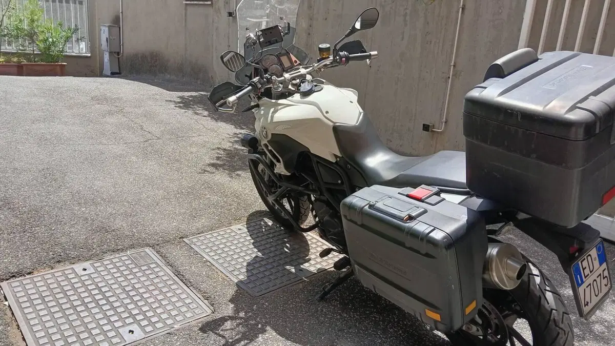 Bmw F 700 GS (2012 - 15)  (3)