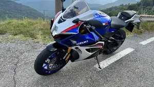 Suzuki GSX-R1000R (2026)  (3)