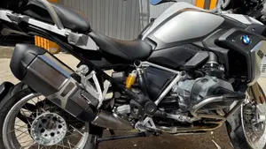 Bmw R 1200 GS (2017 - 18)  (2)