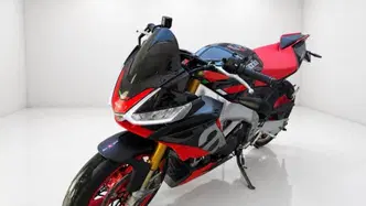 Aprilia Tuono V4 Factory (2021 - 24) usata