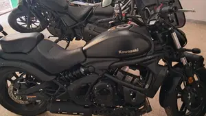 Kawasaki Vulcan S (2021 - 24)  (5)