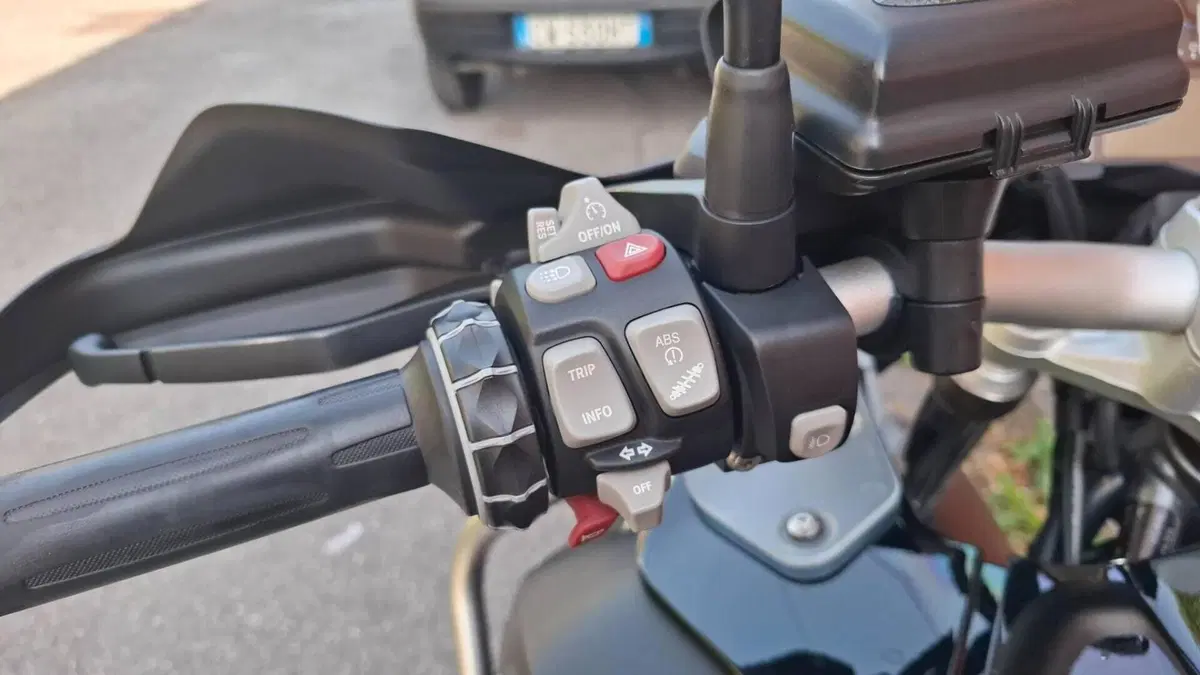 Bmw R 1200 GS Adventure (2017 - 18)  (19)