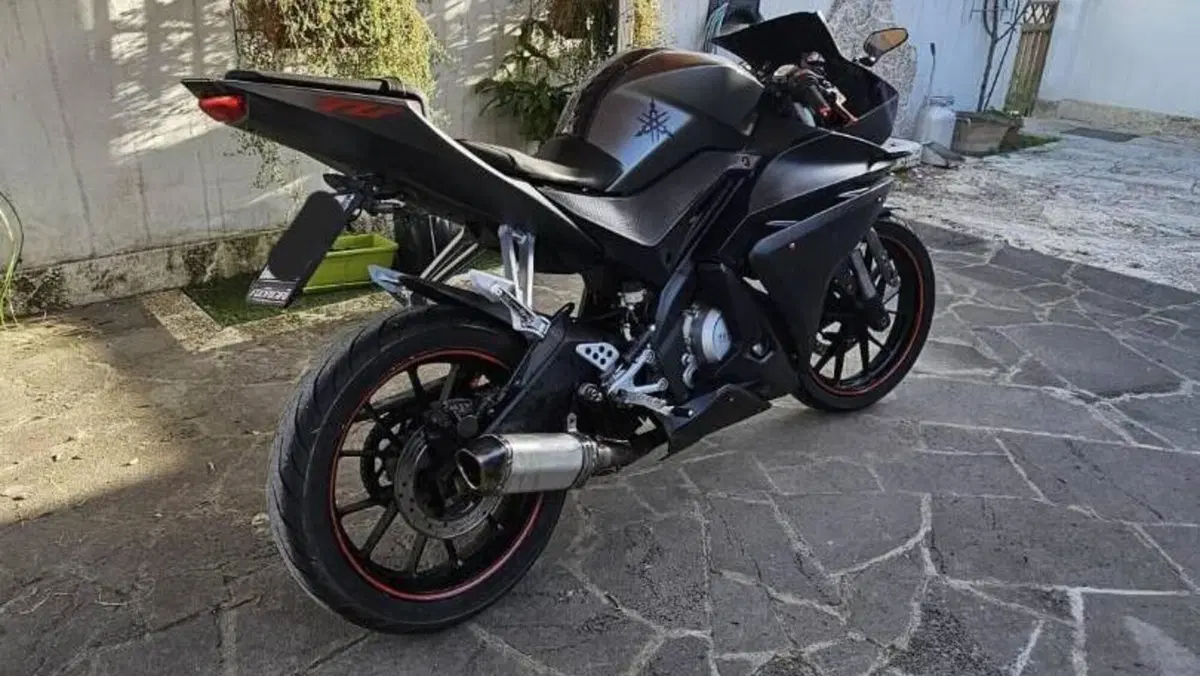 Yamaha YZF R125 (2014 - 16)  (6)