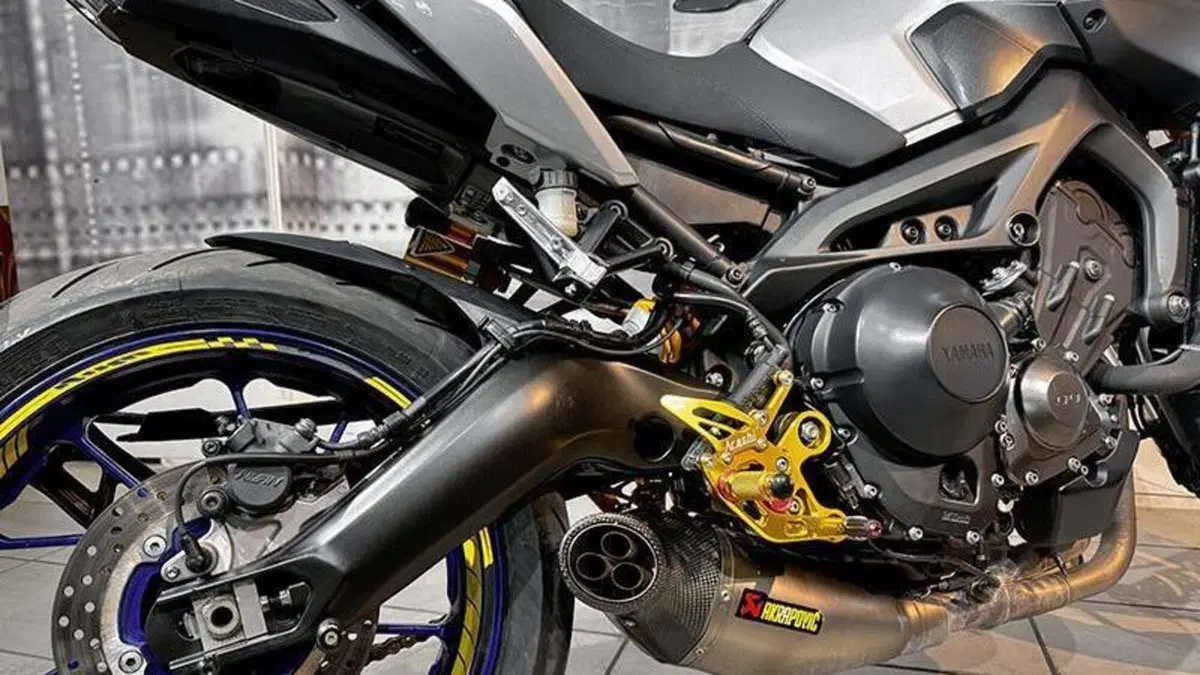 Yamaha MT-09 (2017 - 20)  (3)