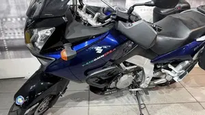 Suzuki V-Strom 1000 (2002 - 06)  (3)