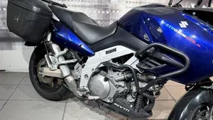 Suzuki V-Strom 1000 (2002 - 06)  (4)