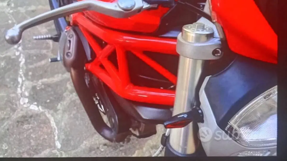 Ducati Monster 796 (2010 - 13)  (5)
