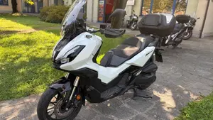 Honda ADV 350 (2022 - 24)  (2)