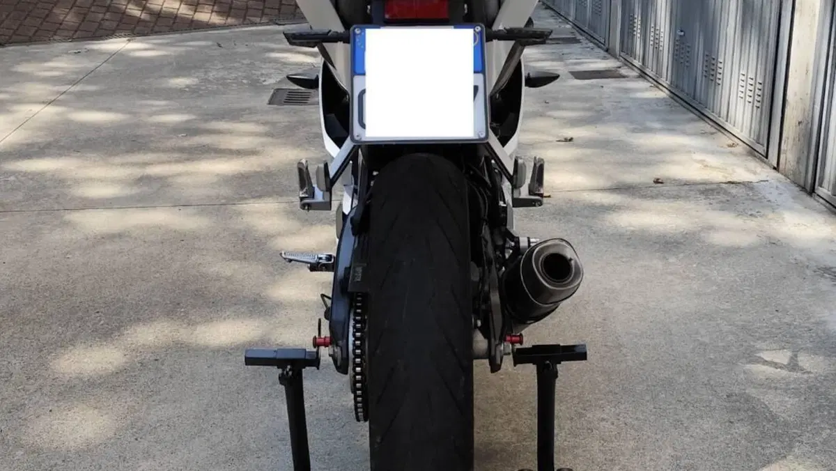 Yamaha YZF R125 (2021 - 22)  (3)