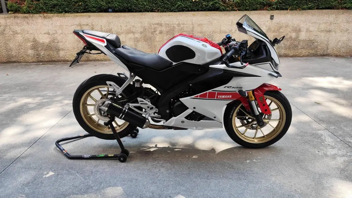 Yamaha YZF R125 (2021 - 22)  (4)