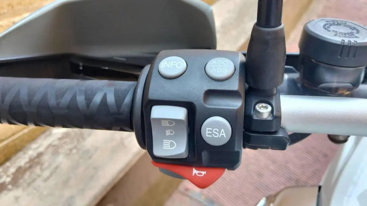 Bmw R 1200 GS (2010 - 12)  (10)