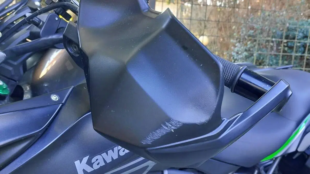 Kawasaki Versys 650 Grand Tourer (2017 - 20)  (12)