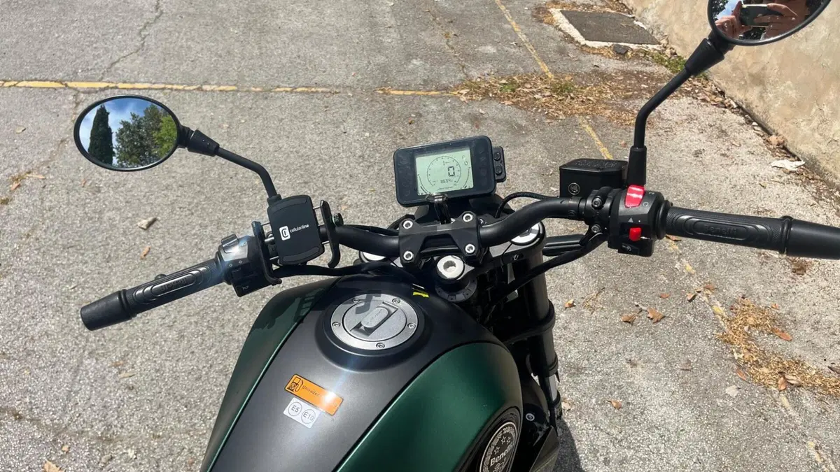 Benelli Leoncino 125 (2022 - 25)  (5)