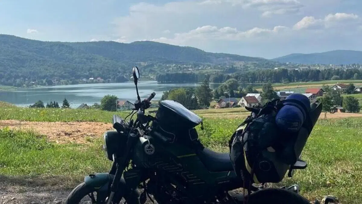 Benelli Leoncino 125 (2022 - 25)  (18)