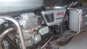 Moto Guzzi   (2)