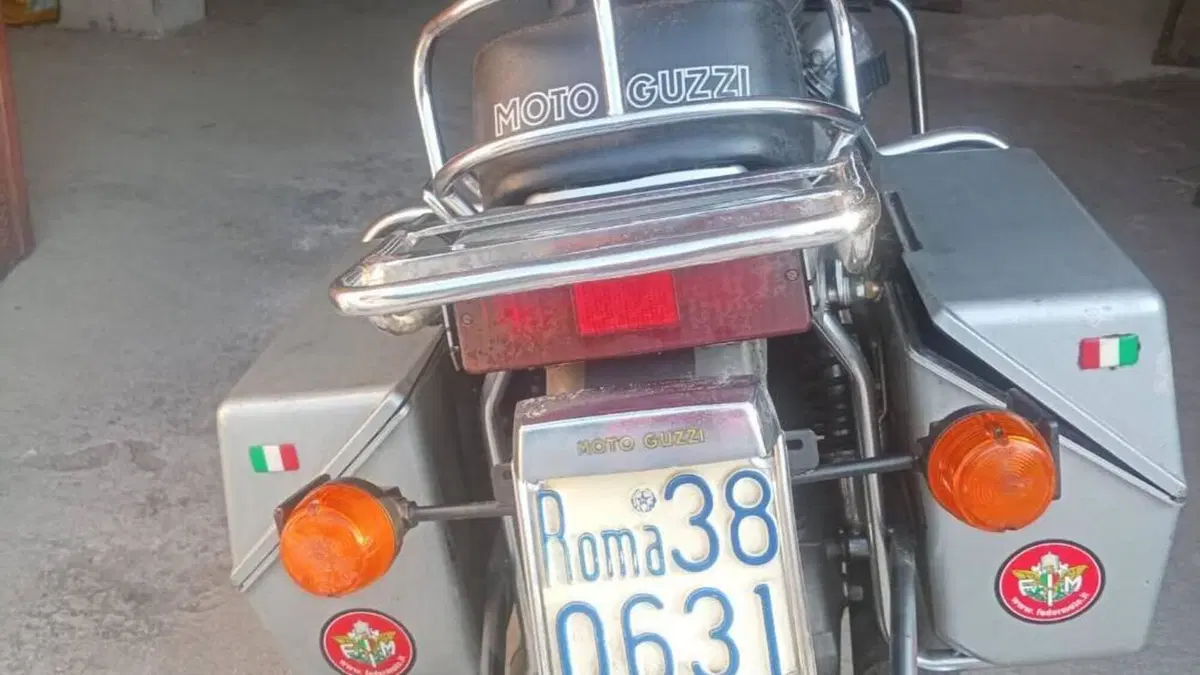 Moto Guzzi   (3)