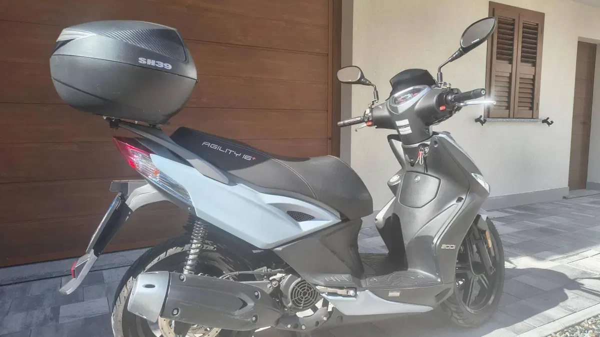 Kymco Agility 200i R16 + (2021 - 25)  (2)