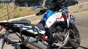 Honda Africa Twin CRF 1100L ES DCT (2024 - 26) 