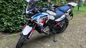 Honda Africa Twin CRF 1100L ES DCT (2024 - 26)  (2)