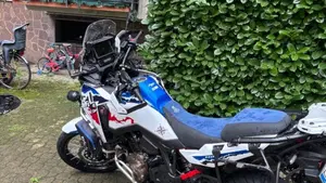 Honda Africa Twin CRF 1100L ES DCT (2024 - 26)  (4)
