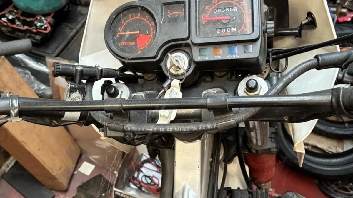 Kawasaki KLR 650 (1988 - 00)  (4)