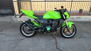 Kawasaki Z 1000 (2003 - 06)  (2)