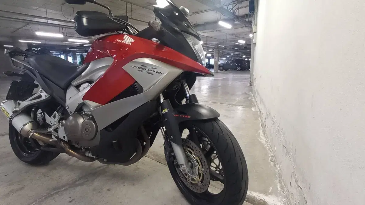 Honda Crossrunner ABS (2010 - 14) 