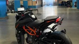 KTM 390 Duke (2021 - 23)  (2)