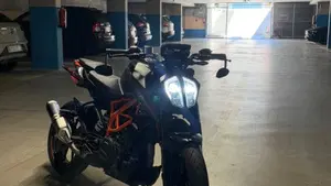 KTM 390 Duke (2021 - 23)  (5)