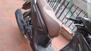 Kymco People 125i S (2018 - 20)  (11)