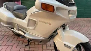 Honda PC 800  (4)