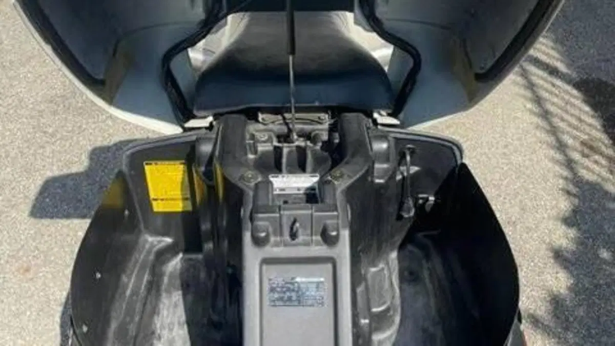 Honda PC 800  (6)