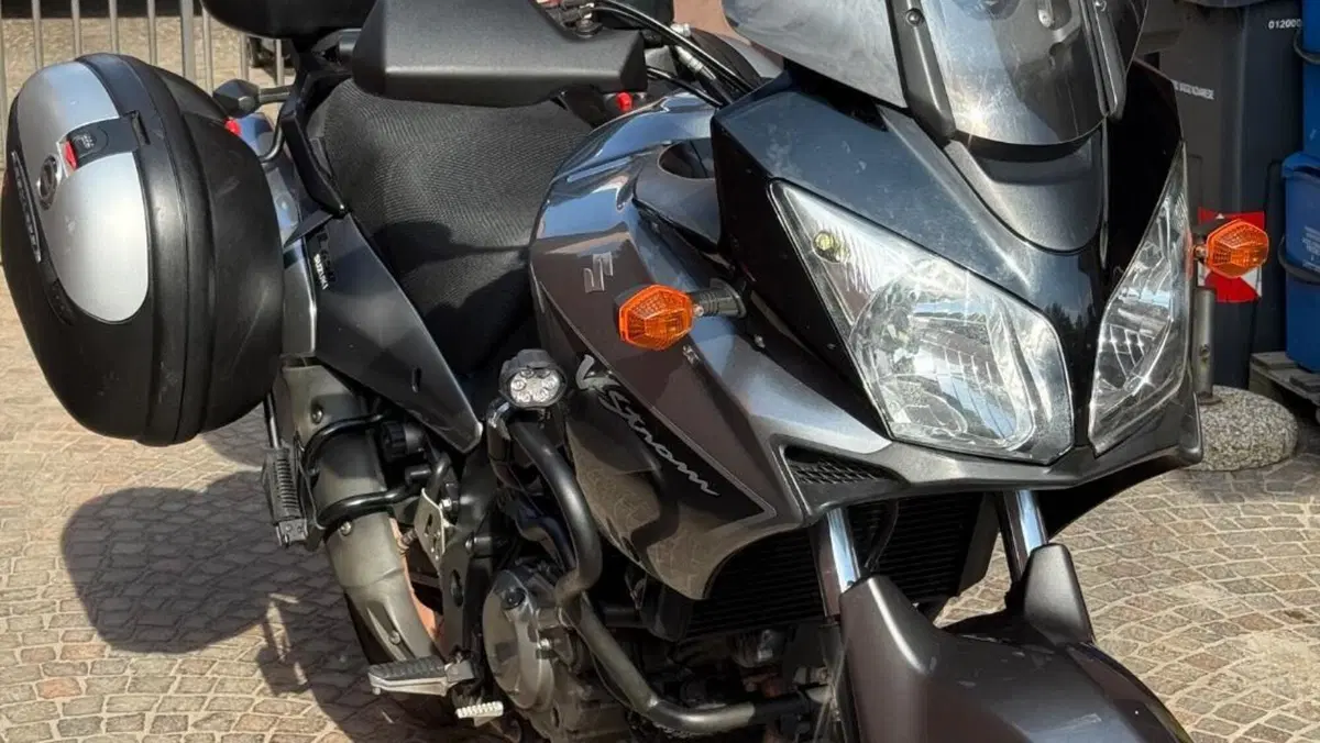 Suzuki V-Strom 650DL (2006 - 07)  (4)