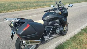 Bmw R 1250 RS (2021 - 25)  (10)