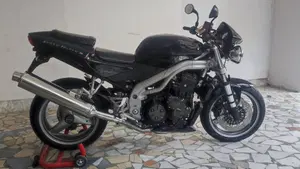 Triumph   (9)