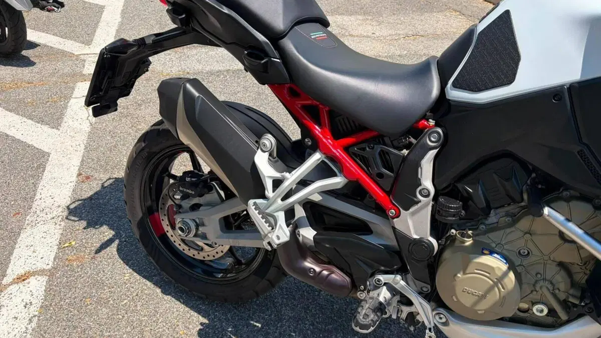 Ducati Multistrada V4 S (2021 - 24)  (6)