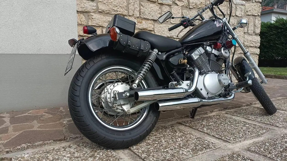 Yamaha XV 250 S Virago (1994 - 01)  (3)