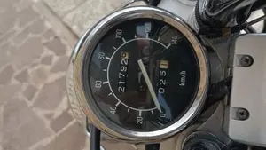 Yamaha XV 250 S Virago (1994 - 01)  (4)