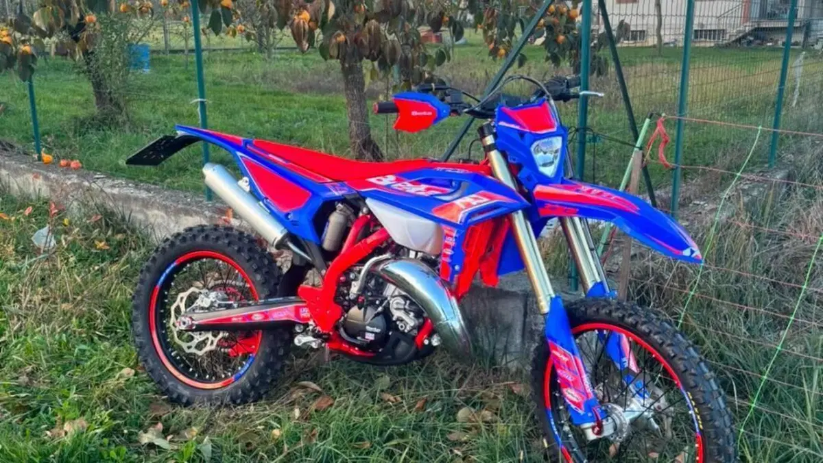 Betamotor RR 125 2T Enduro Race (2026)  (2)
