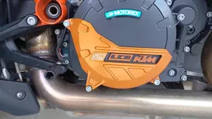 KTM 1290 Super Duke R (2021)  (7)