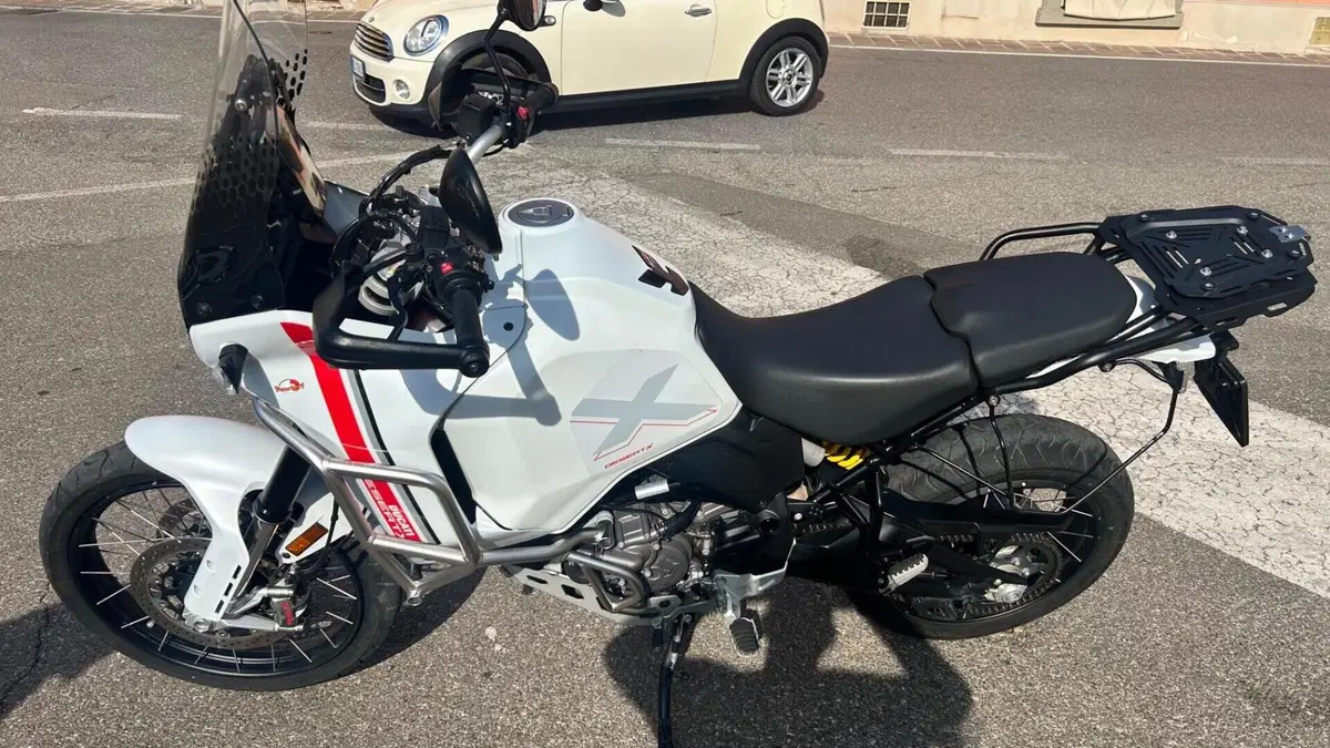 Ducati DesertX (2022 - 25)  (2)