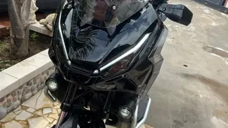 Honda X-ADV 750 Special Edition (2026) usata