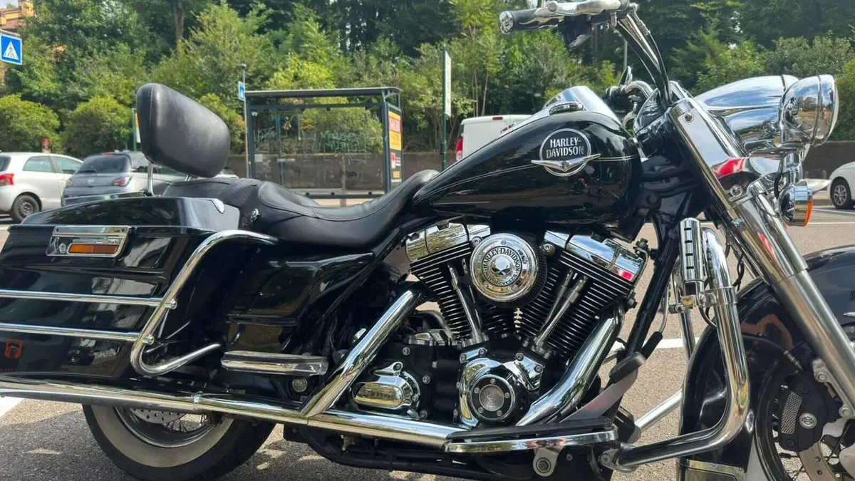 Harley-Davidson 1584 Road King Classic (2007 - 10) - FLHRC  (3)