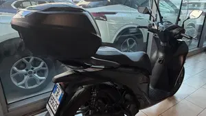 Honda SH 150i Sport (2024 - 25)  (5)