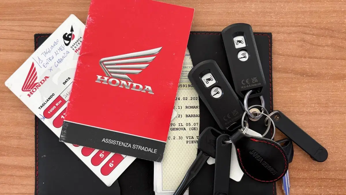 Honda SH 150i Sport (2024 - 25)  (8)