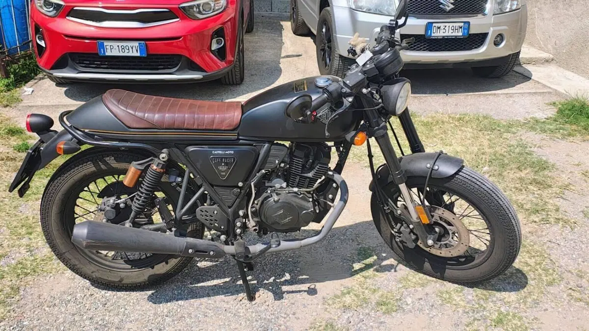 Archive Motorcycle AM 60 125 Cafe Racer (2022 - 25)  (4)