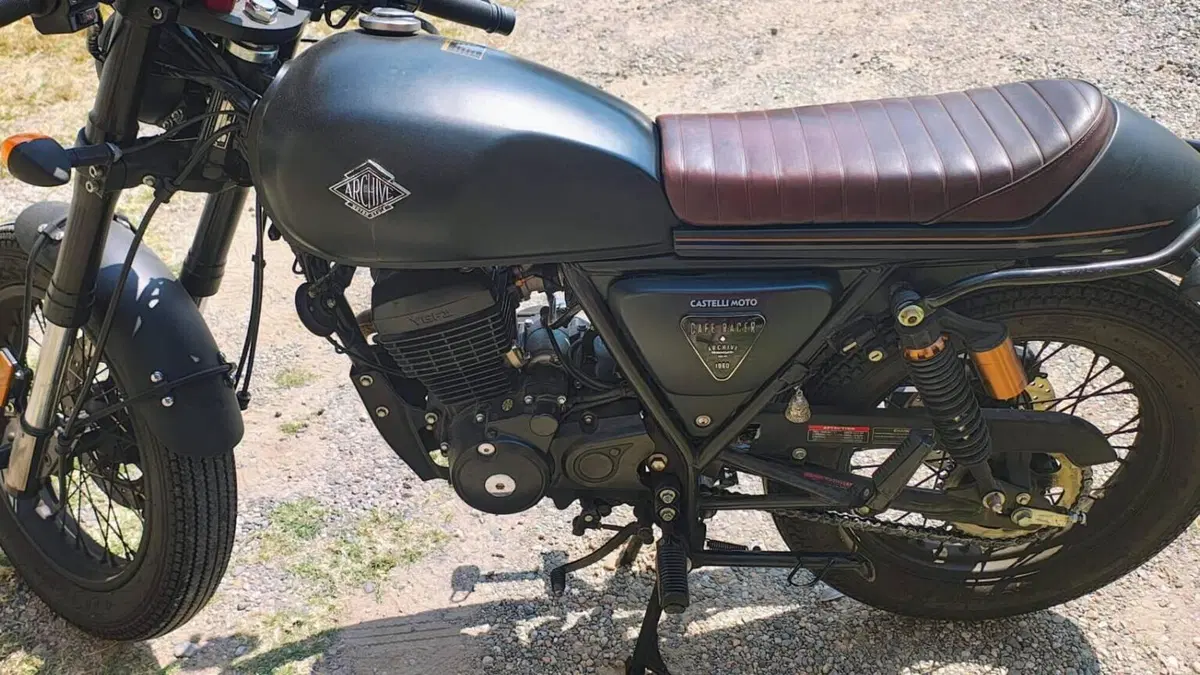 Archive Motorcycle AM 60 125 Cafe Racer (2022 - 25)  (6)